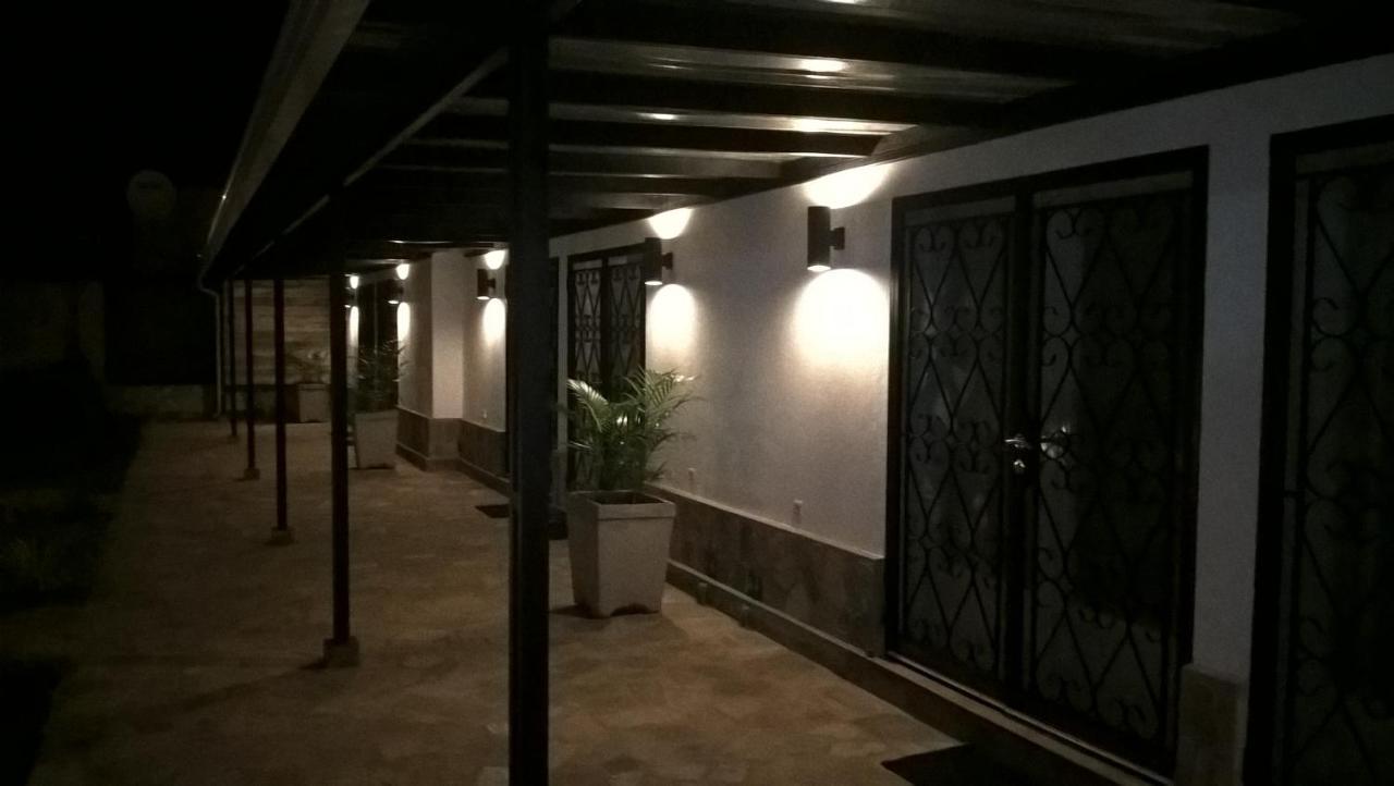 Urban Lodge Bujumbura Exterior foto